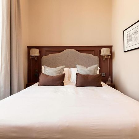 Moment George IV Bridge Hotel Edinburgh Exterior photo
