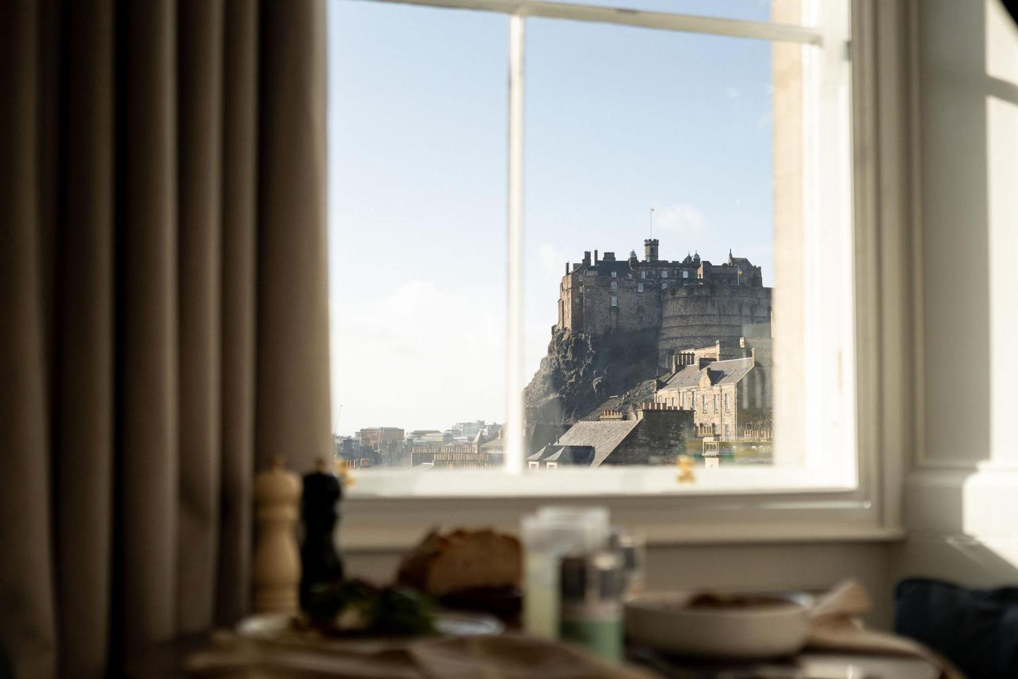 Moment George IV Bridge Hotel Edinburgh Exterior photo